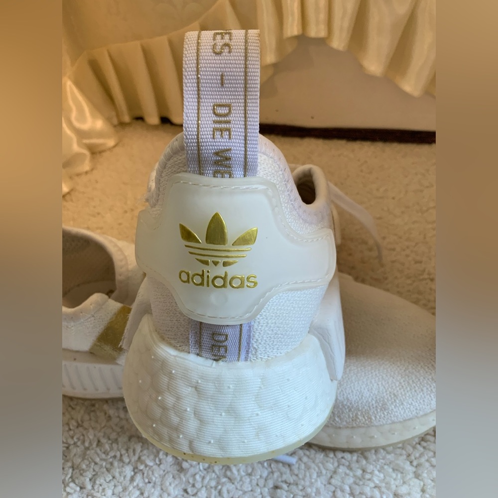 ADIDAS BOOST - Picture 8 of 16